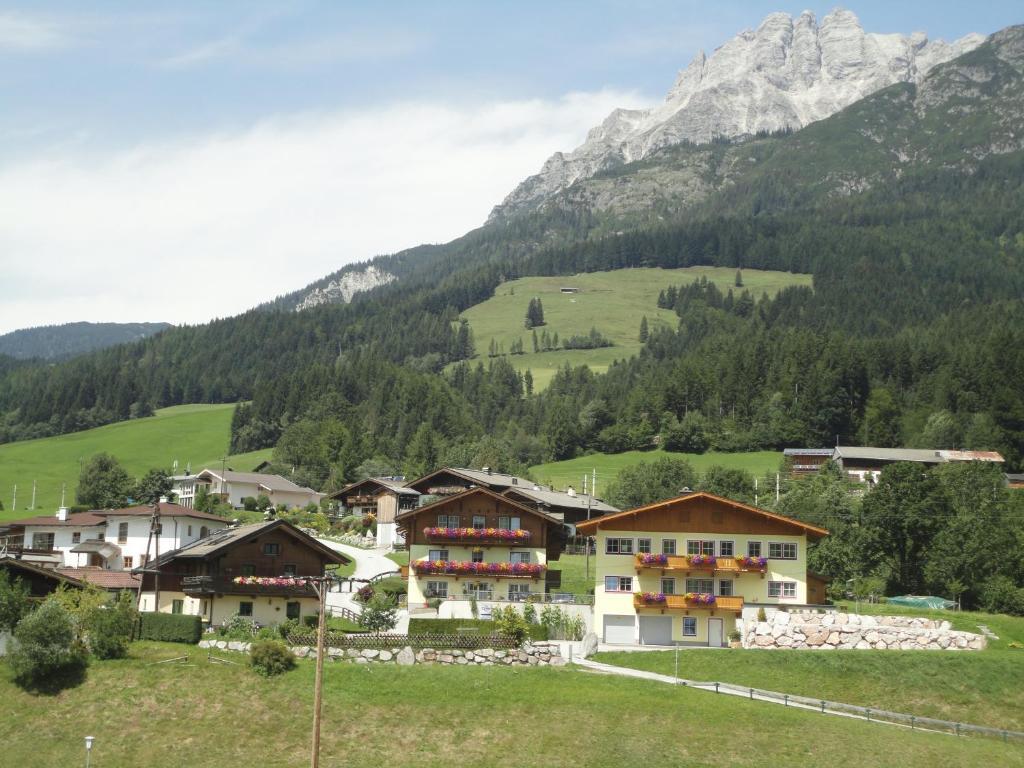 Gasthof Brentwirt Leogang Exterior photo