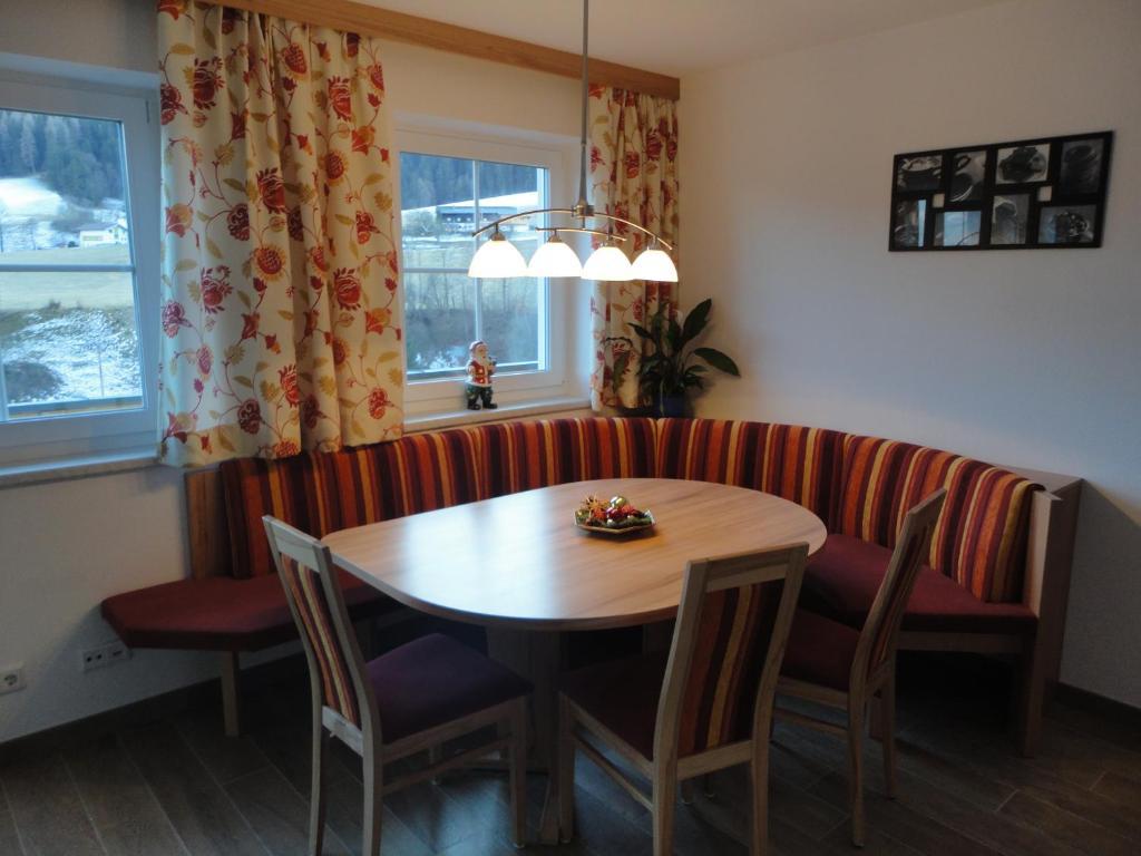 Gasthof Brentwirt Leogang Room photo